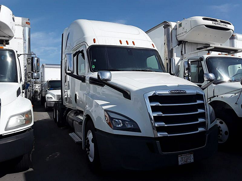 2019 Freightliner NEW CASCADIA PX12664