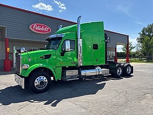 2020 Peterbilt 567