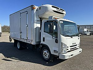 2017 Isuzu NRR - Refrigerated Van