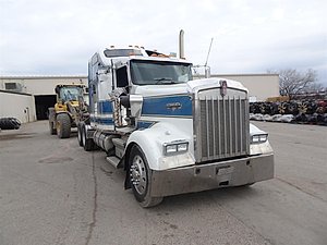 2005 Kenworth W900 - Tractor