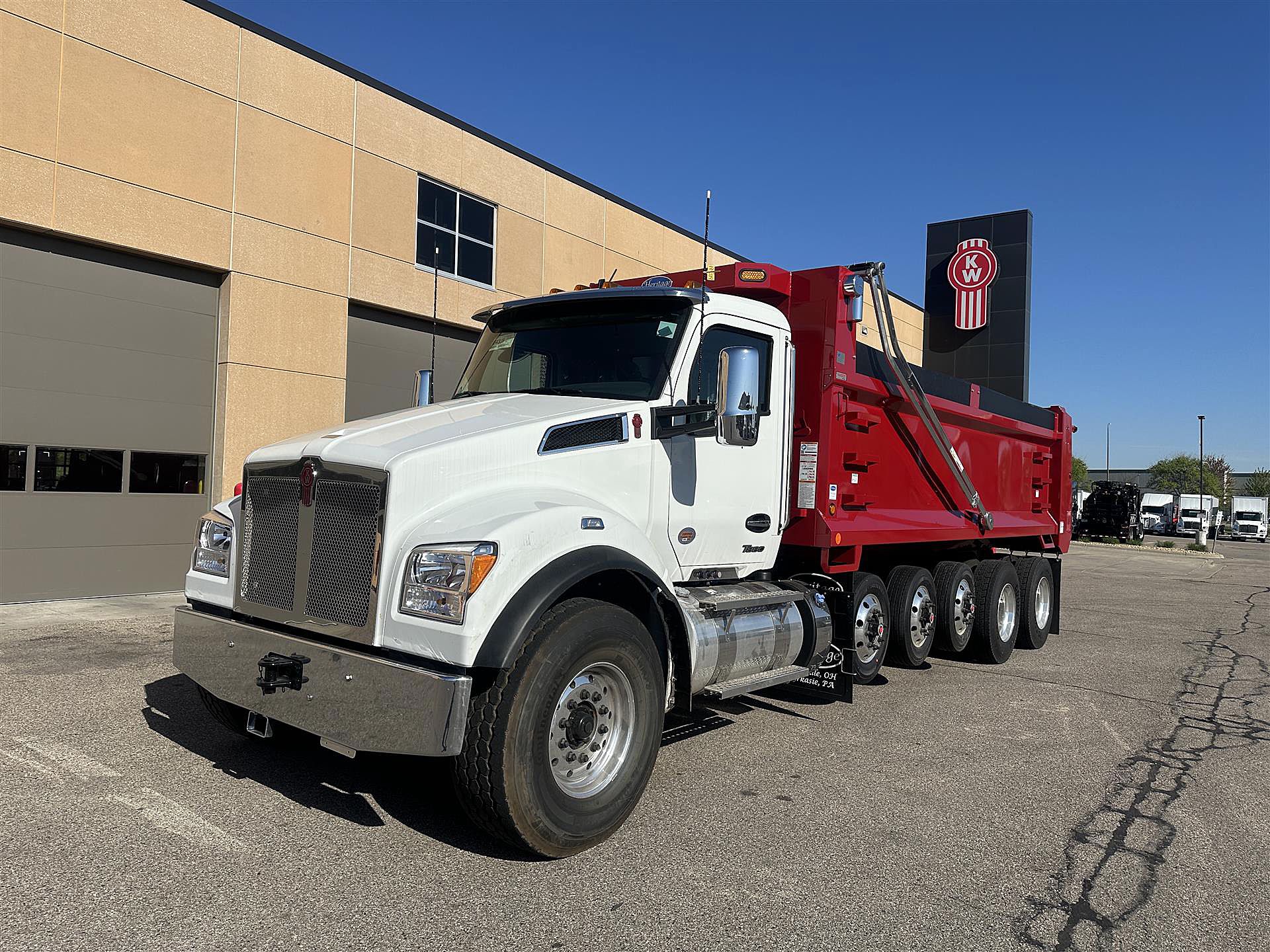 2026-kenworth-t880.1.jpg