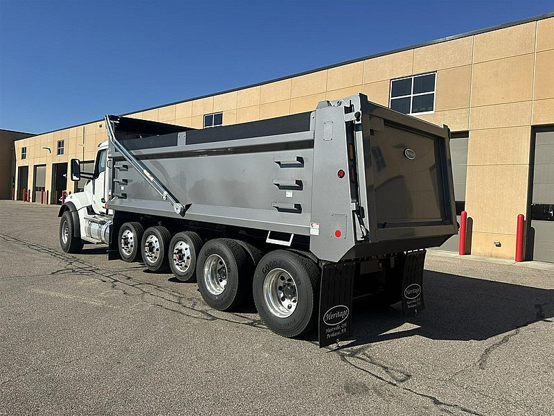 2026 Kenworth T880