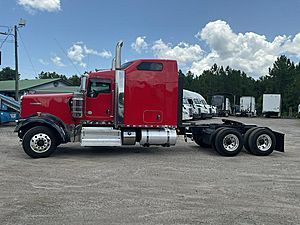 2021 Kenworth W9 Series - Sleeper Truck