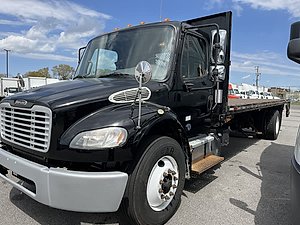 2018 Freightliner M2 106