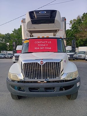 2018 International DuraStar 4300