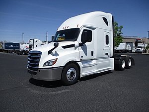2020 Freightliner Cascadia - Sleeper Truck