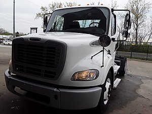 2019 Freightliner M2 112 - Day Cab