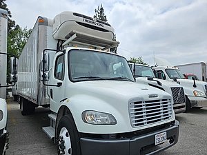 2019 Freightliner M2 106