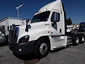 2019 Freightliner Cascadia 125