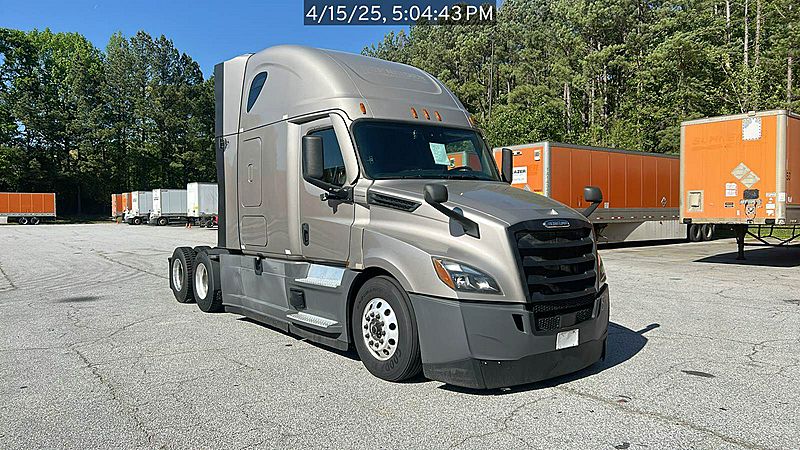 2021 Freightliner Cascadia