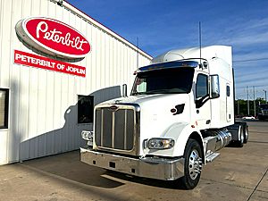 2022 Peterbilt 567