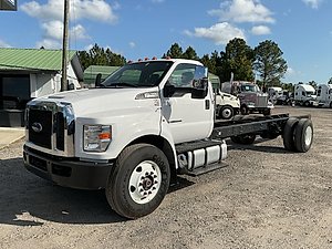 2023 Ford F750