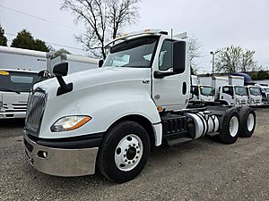 2019 International LT625 - Day Cab