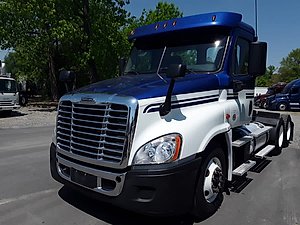 2018 Freightliner Cascadia 125 - Day Cab