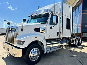 2026 Western Star 49X - Day Cab