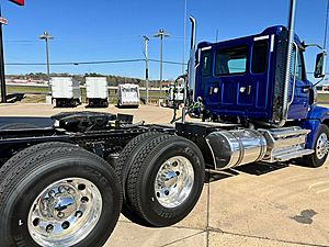 2026 Western Star 49X - Day Cab