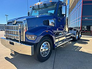 2026 Western Star 49X - Day Cab