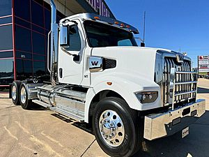 2026 Western Star 49X - Day Cab