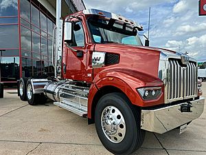 2026 Western Star 49X - Day Cab