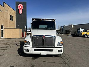 2026 Kenworth T280 - Box Truck