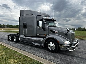 2020 Peterbilt 579