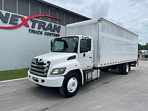 2020 Hino 268 - Box Truck
