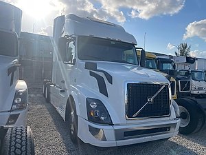 2017 Volvo VNL 670