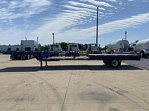 1998 Falcon - Drop Deck Trailer