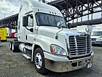 2018 Freightliner Cascadia 125