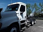 2015 Freightliner Cascadia 125