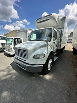 2020 Freightliner M2 106