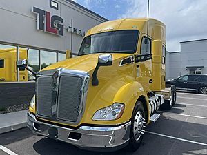 2021 Kenworth T680 - Sleeper Truck