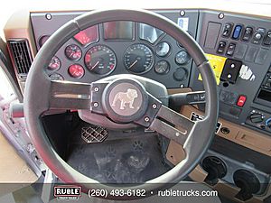 2012 Mack GU813