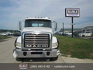 2012 Mack Granite GU813 - Cab & Chassis