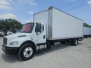 2018 Freightliner M2 106 - Box Van