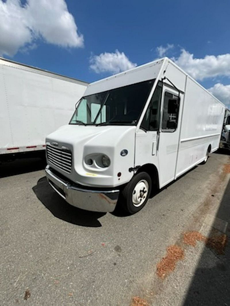 2018 Freightliner MT45