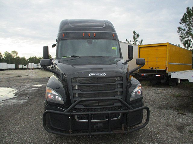 2018 Freightliner Cascadia
