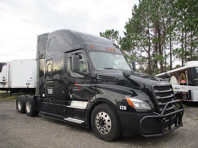 2018 Freightliner Cascadia