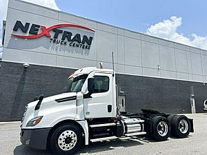 2021 Freightliner Cascadia - Day Cab