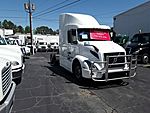 2020 Volvo VNR64T-640