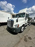 2019 Freightliner Cascadia 125