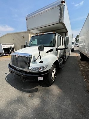 2020 International MV607 - Box Van