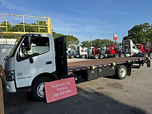 2018 Hino 195 - Stake Bed