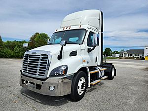 2018 Freightliner Cascadia 113