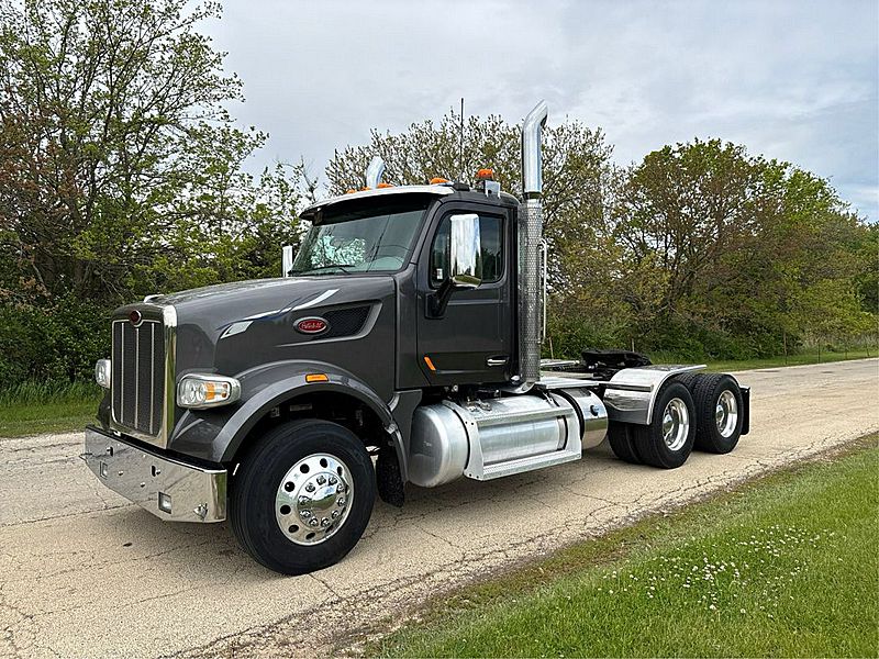 2020 Peterbilt 567