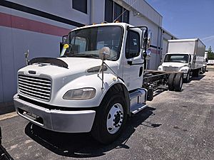 2020 Freightliner M2 106