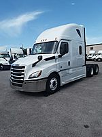 2020 Freightliner Cascadia