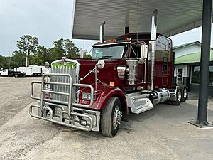 2023 Kenworth W9 Series - Sleeper Truck