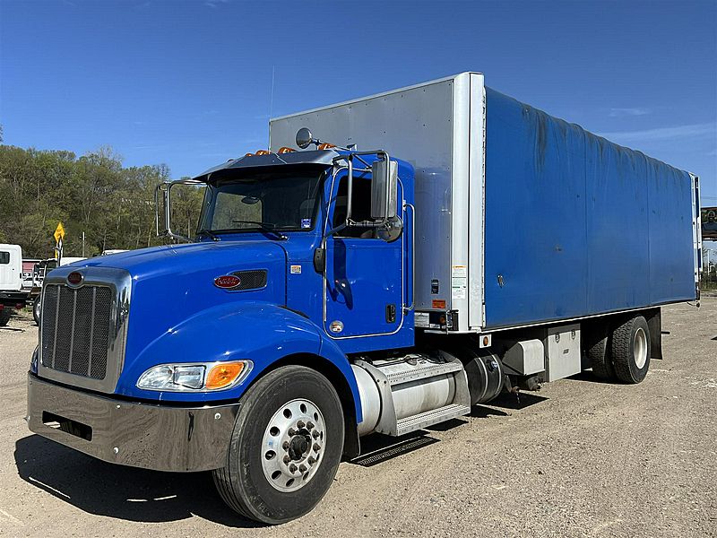 2019 Peterbilt 337