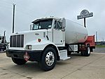 2000 Peterbilt